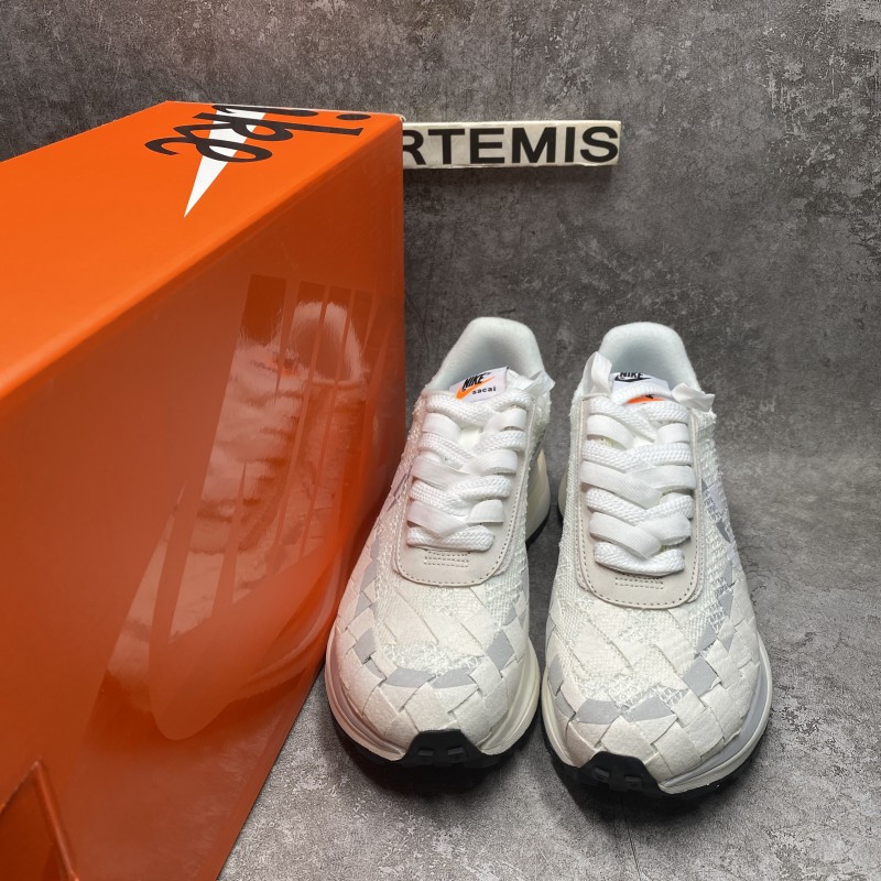 Nike LD Vaporwaffle Mix sacai Low White
