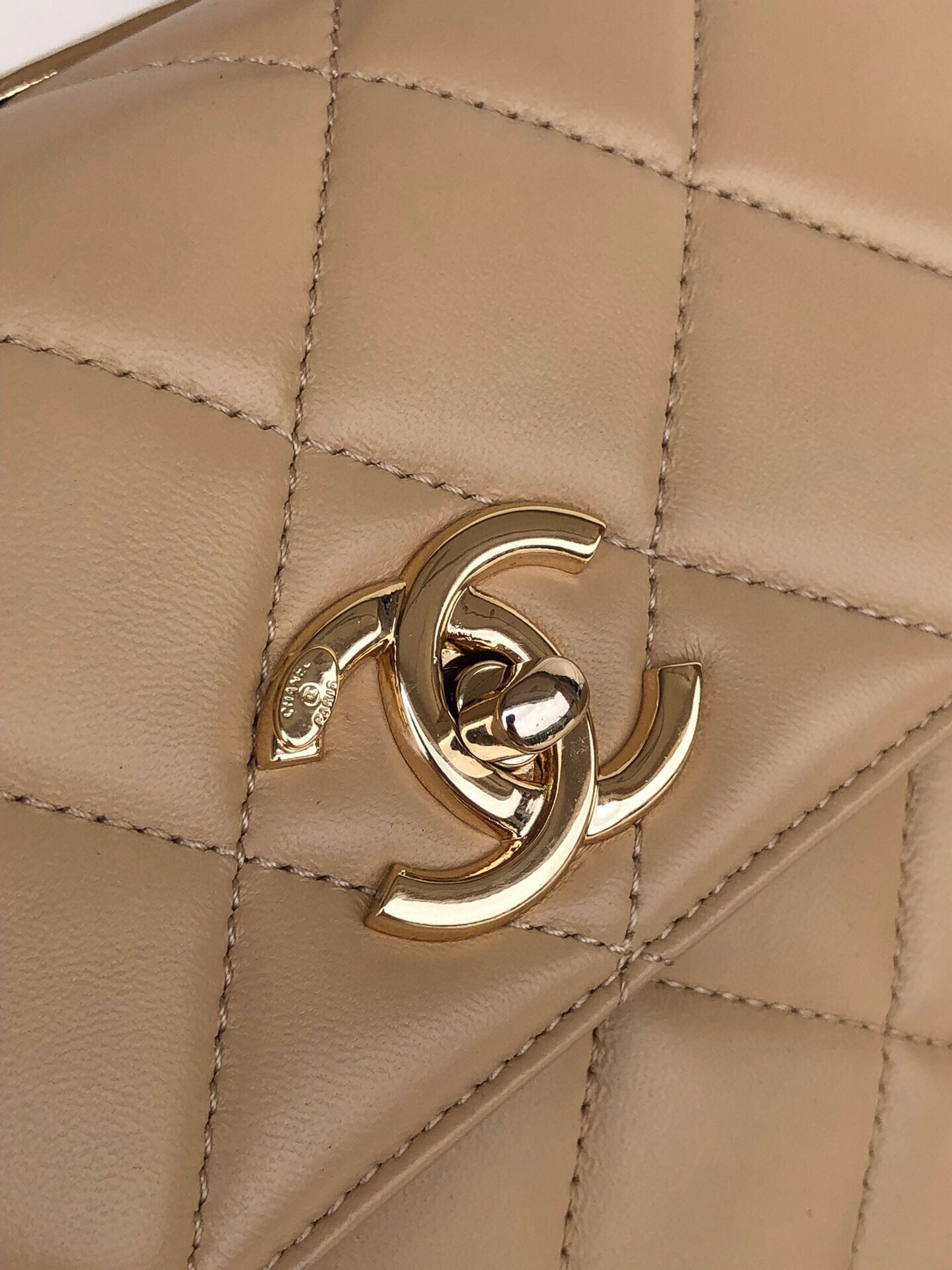 Ch*el flap bag with top handle 6.6 × 9.8 × 4.7 in