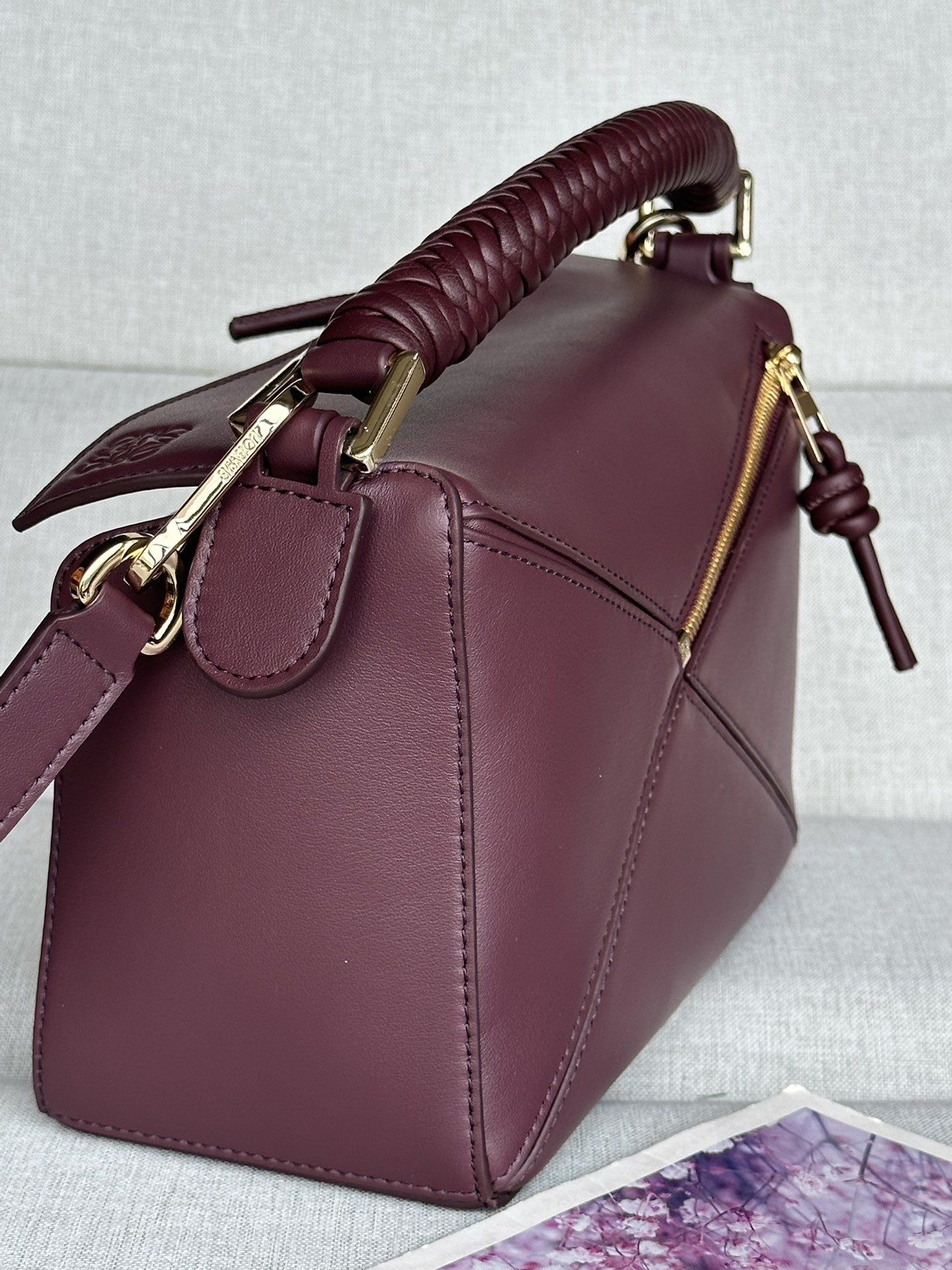 L0ew* small puzzle bag in smooth calfskin 24x10.5x16.5cm