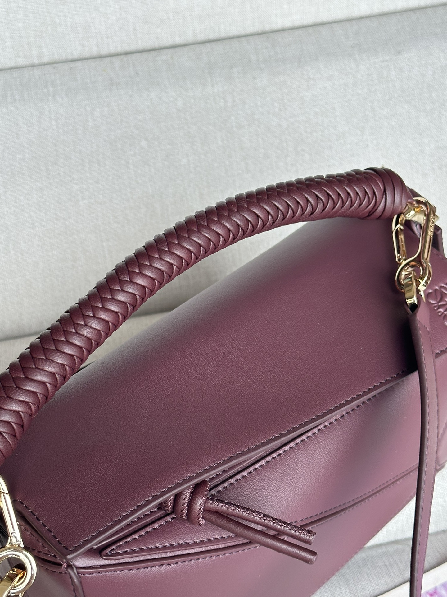 L0ew* small puzzle bag in smooth calfskin 24x10.5x16.5cm