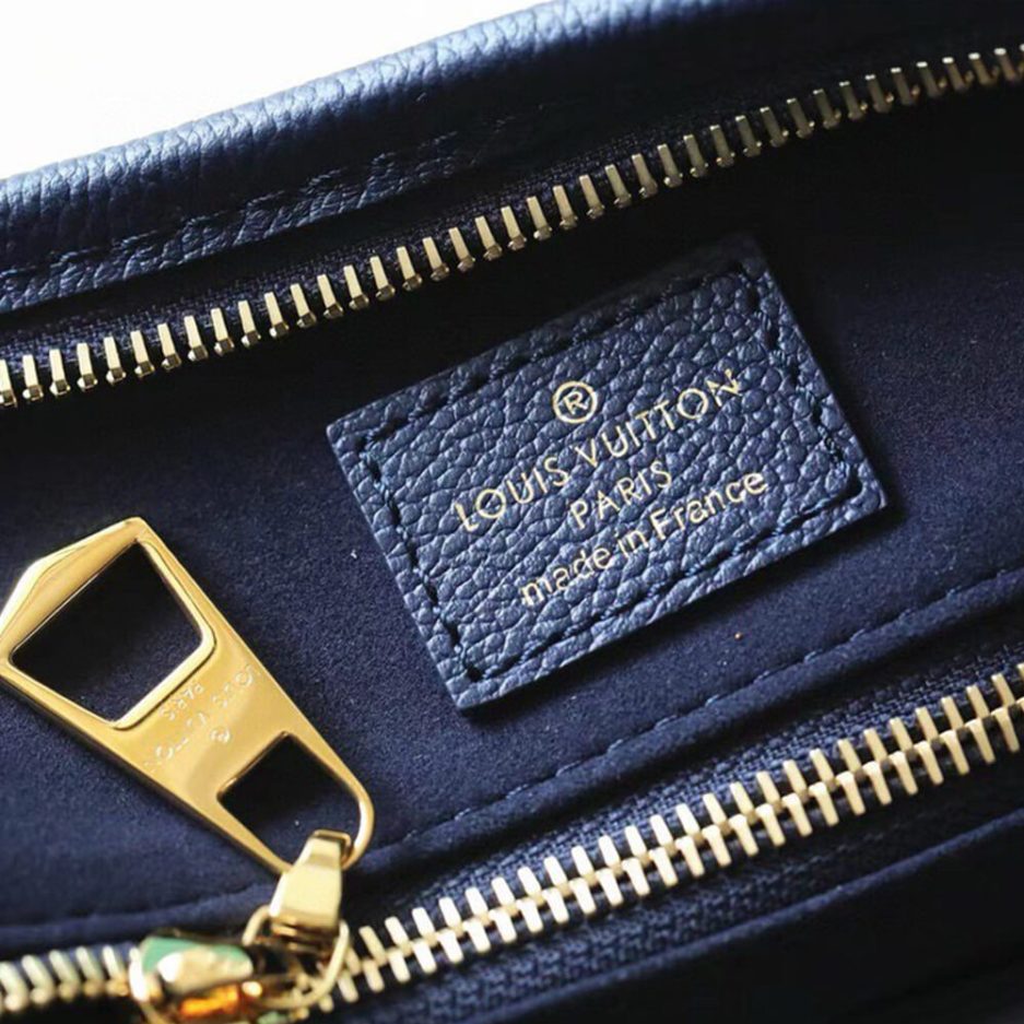 LV CarryAll MM