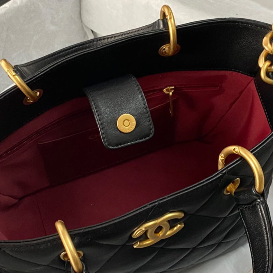 Ch*el shopping bag