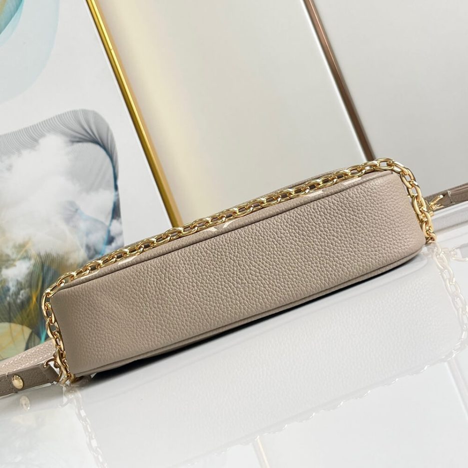 LV Wallet On Chain Ivy