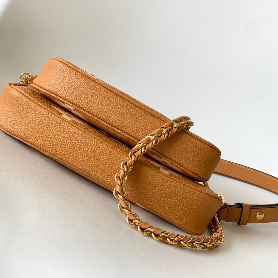 LV Pochette Accessoires
