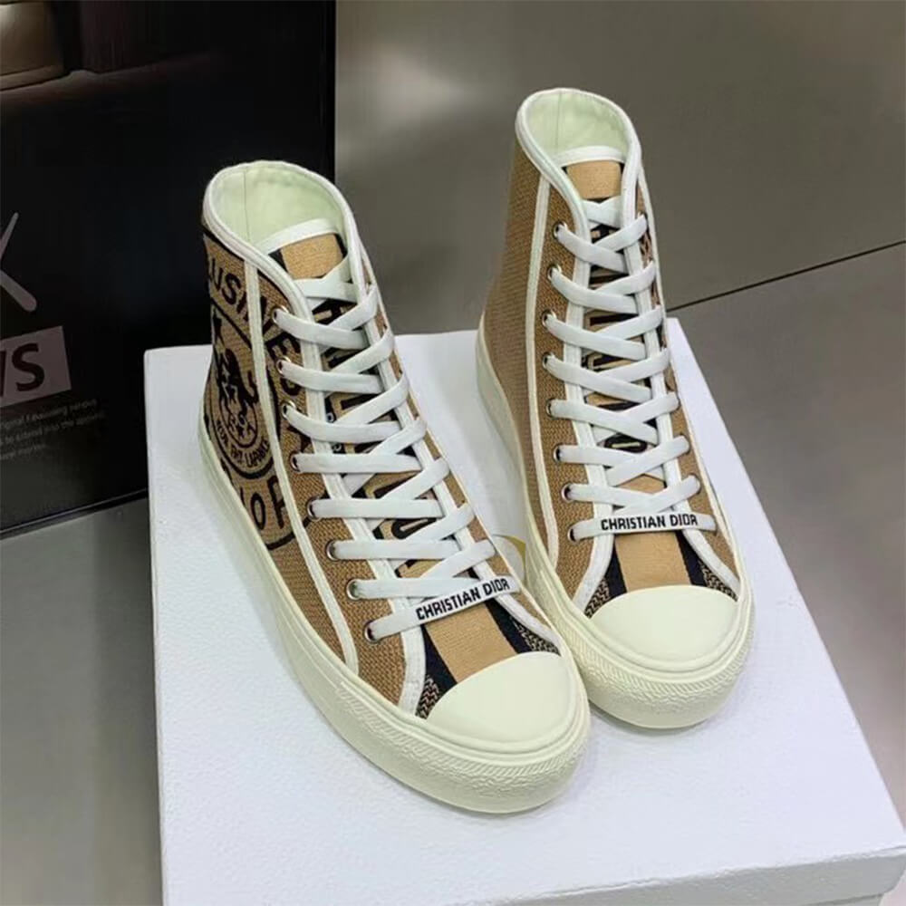 walk’n’D*or high-top sneaker