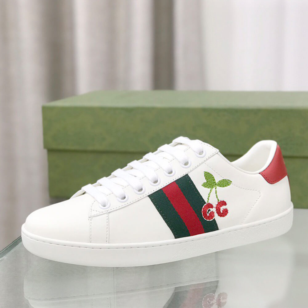 Ace sneaker with cherry