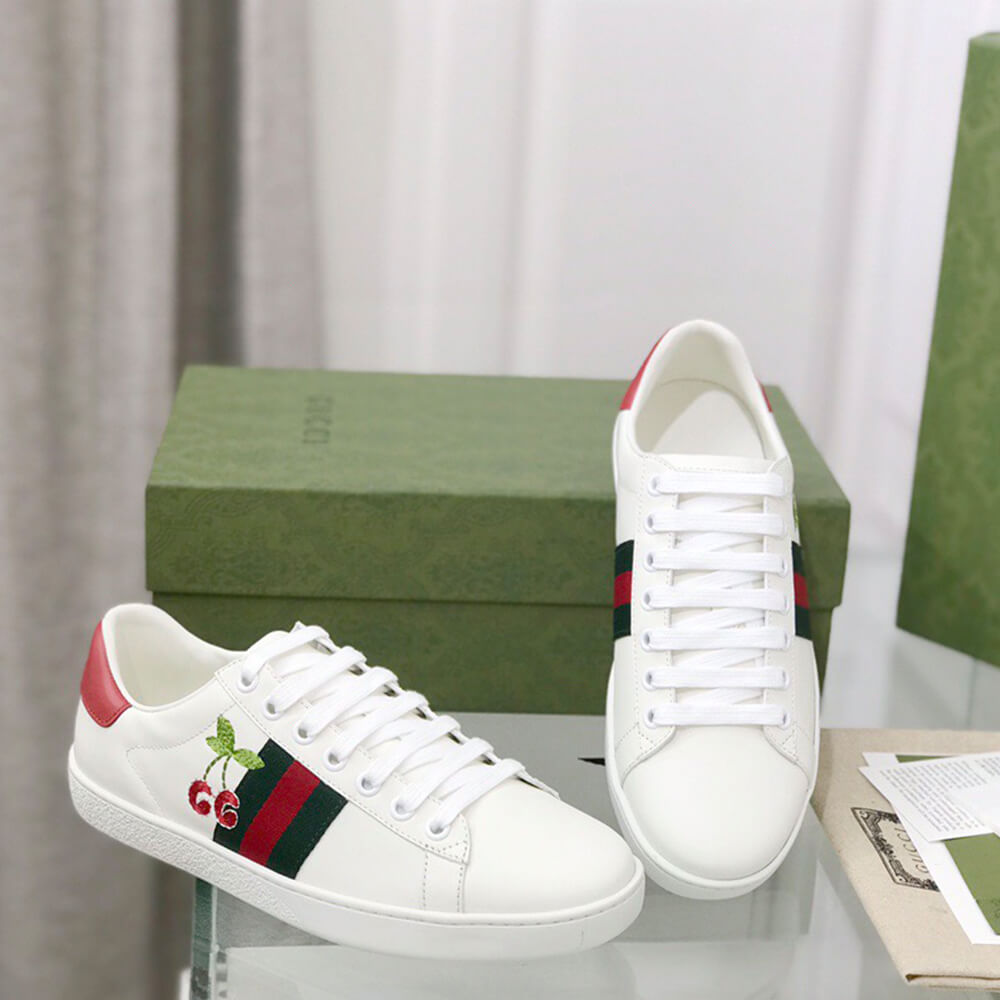 Ace sneaker with cherry