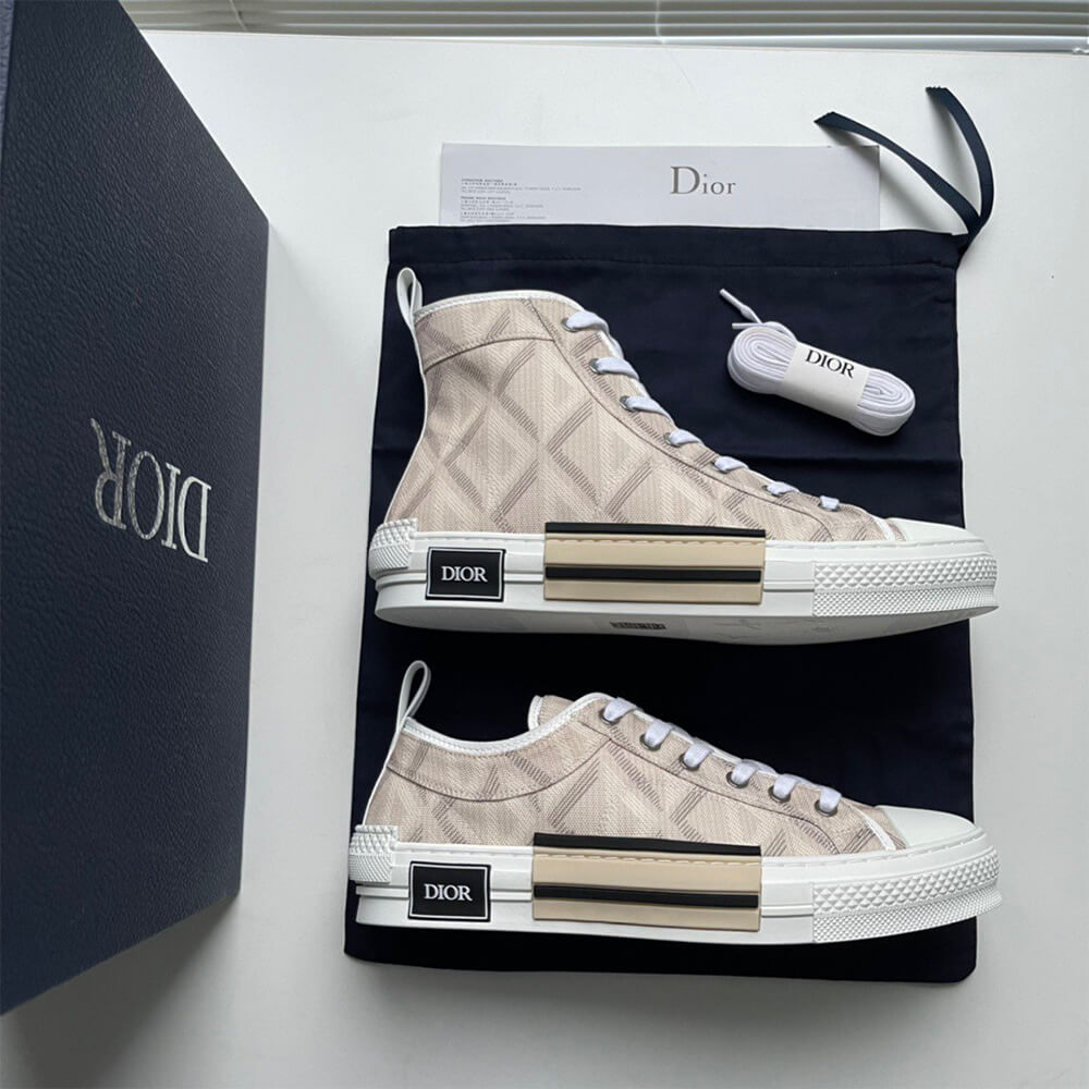 B23 LOW-TOP SNEAKER