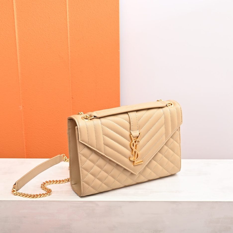 YSL ENVELOPE MEDIUM IN QUILTED GRAIN DE POUDRE EMBOSSED LEATHER