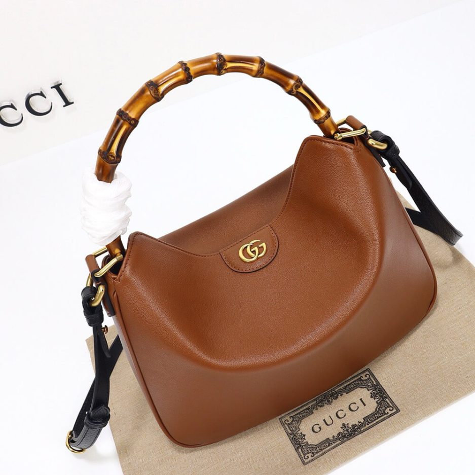 G*u*i diana medium shoulder bag