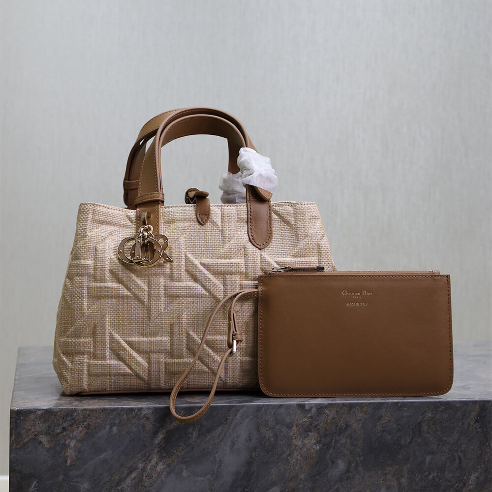 medium D*or toujours bag